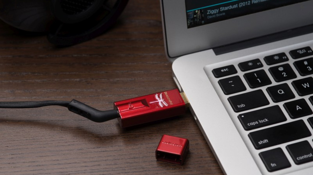 AudioQuest DragonFly Black i DragonFly Red